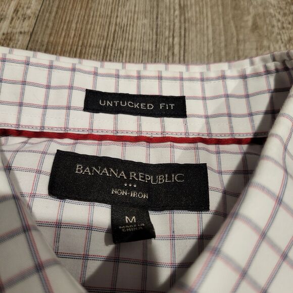 Banana Republic Untucked Fit, Non Iron Stiff Collar Dress Shirt Mens Size Medium - Picture 4 of 7